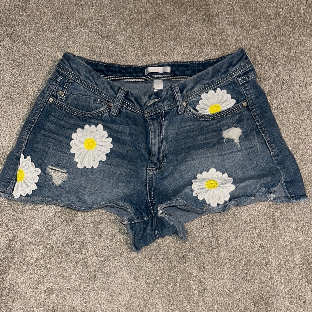 LC Lauren Conrad Flower Jean Shorts